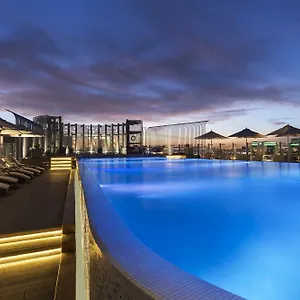 Hotel Fraser, Riadh